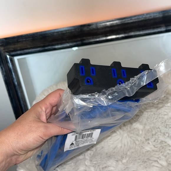 Blue Extension Cord - Picture 3 of 5